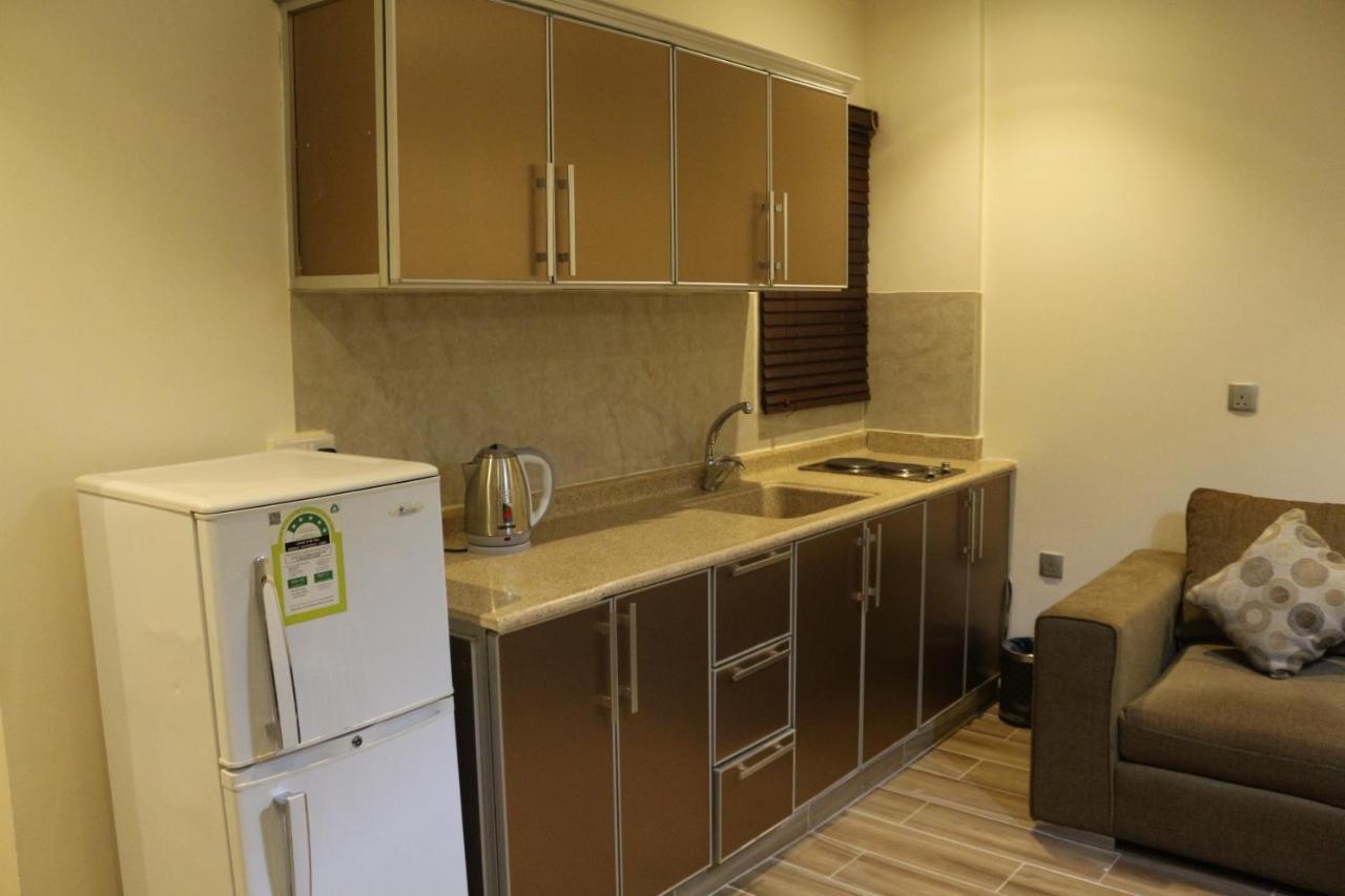 אל חובר Valencia Hotel Suites מראה חיצוני תמונה